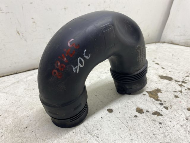 bontott VW GOLF V Légbeömlő Cső