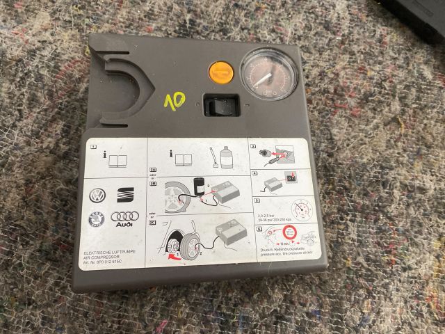 bontott VW GOLF V Légkompresszor