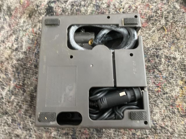 bontott VW GOLF V Légkompresszor