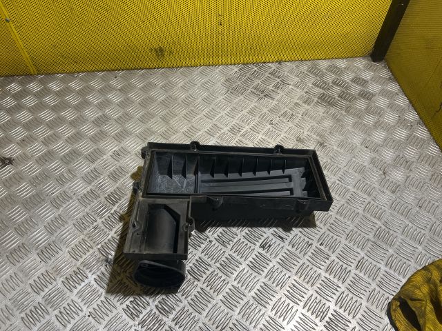 bontott VW GOLF V Légszűrő Ház Fedél