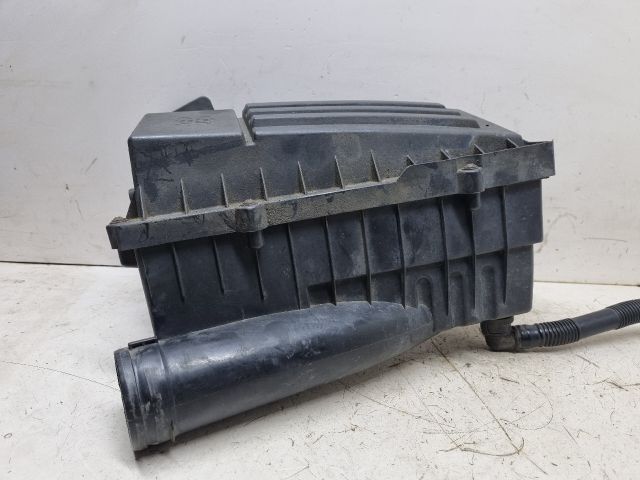 bontott VW GOLF V Légszűrő Ház