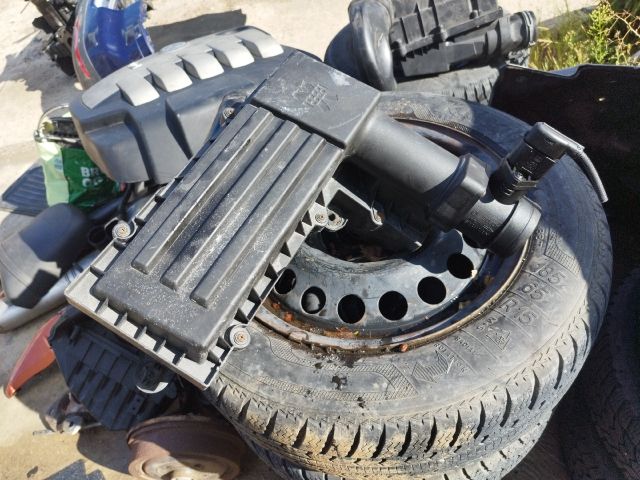 bontott VW GOLF V Légszűrő Ház