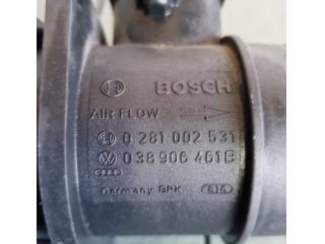 bontott VW GOLF V Légtömegmérő