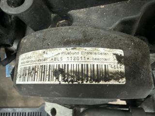 bontott VW GOLF V Motor (Fűzött blokk hengerfejjel)