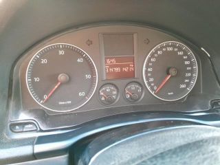 bontott VW GOLF V Motor Tartó Bak Jobb