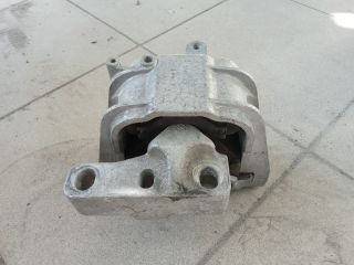 bontott VW GOLF V Motor Tartó Bak (Pozíciófüggetlen)