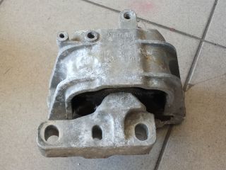 bontott VW GOLF V Motor Tartó Bak (Pozíciófüggetlen)