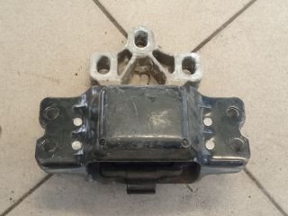 bontott VW GOLF V Motor Tartó Bak (Pozíciófüggetlen)
