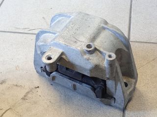 bontott VW GOLF V Motor Tartó Bak (Pozíciófüggetlen)