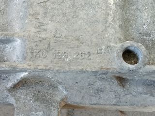 bontott VW GOLF V Motor Tartó Bak (Pozíciófüggetlen)