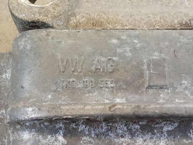 bontott VW GOLF V Motor Tartó Bak (Pozíciófüggetlen)