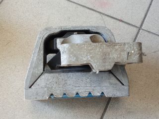 bontott VW GOLF V Motor Tartó Bak (Pozíciófüggetlen)