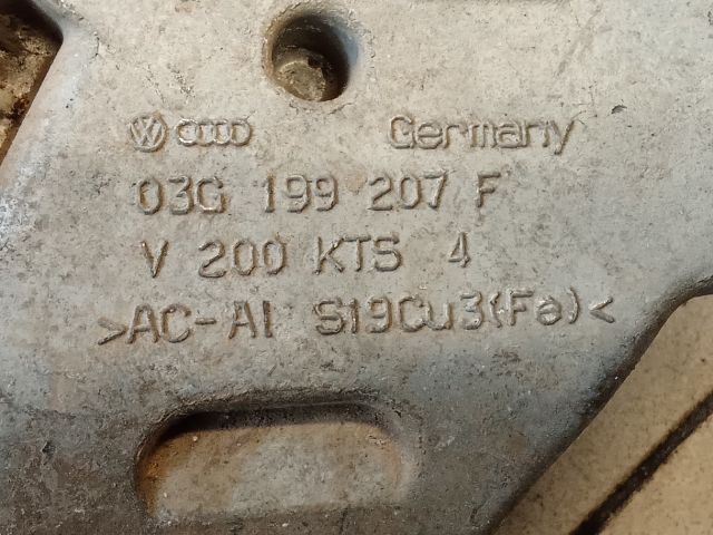 bontott VW GOLF V Motor Tartó Bak (Pozíciófüggetlen)