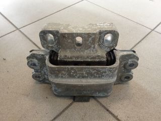 bontott VW GOLF V Motor Tartó Bak (Pozíciófüggetlen)