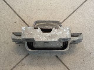 bontott VW GOLF V Motor Tartó Bak (Pozíciófüggetlen)