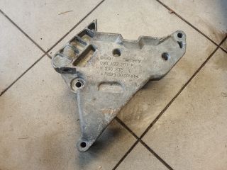 bontott VW GOLF V Motor Tartó Bak (Pozíciófüggetlen)