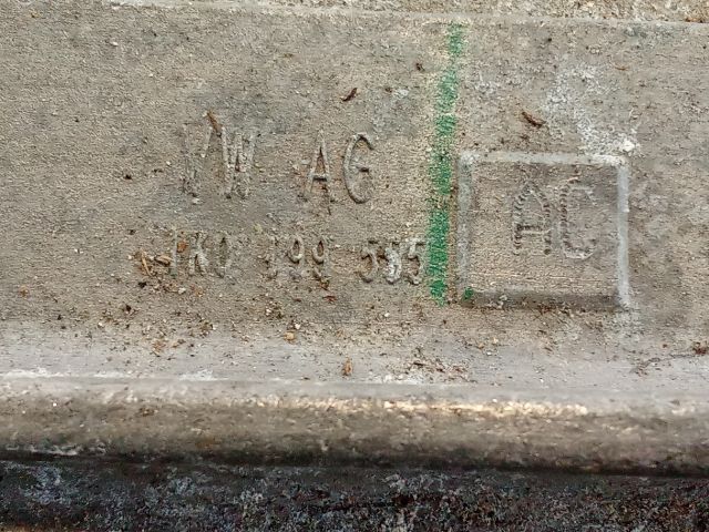 bontott VW GOLF V Motor Tartó Bak (Pozíciófüggetlen)