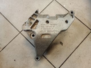 bontott VW GOLF V Motor Tartó Bak (Pozíciófüggetlen)