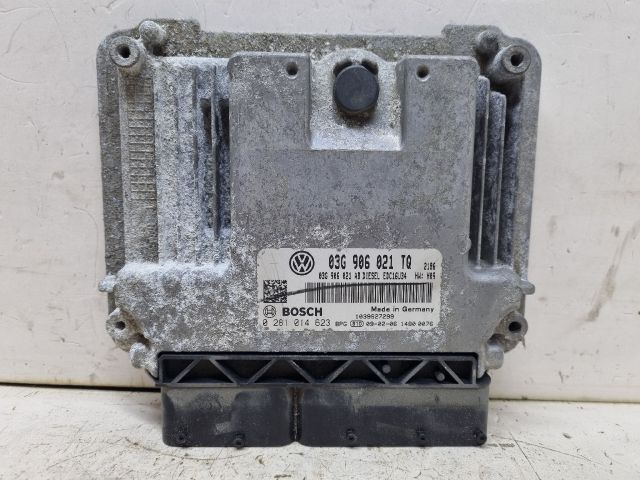 bontott VW GOLF V Motorvezérlő