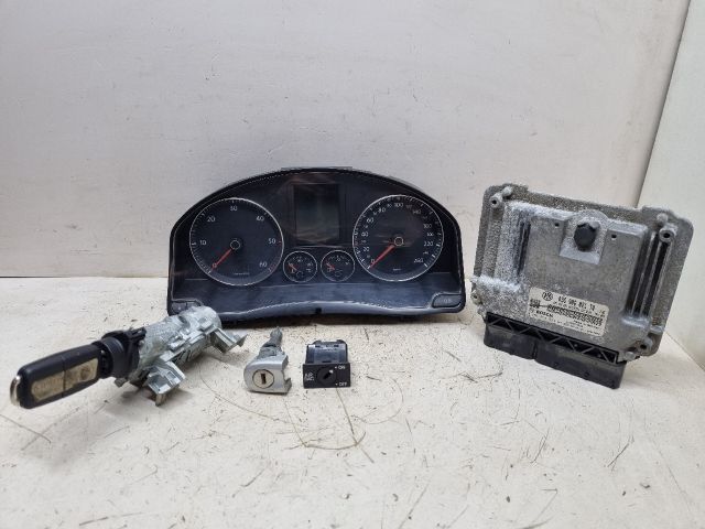 bontott VW GOLF V Motorvezérlő