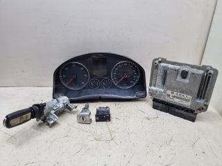 bontott VW GOLF V Motorvezérlő