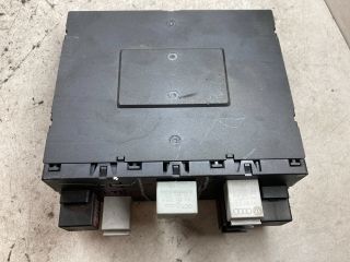 bontott VW GOLF V Motorvezérlő