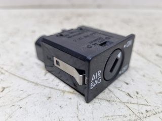 bontott VW GOLF V Motorvezérlő