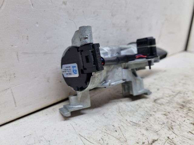 bontott VW GOLF V Motorvezérlő