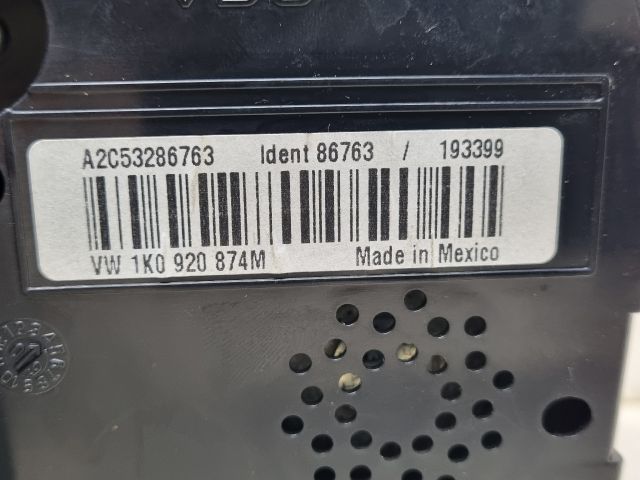 bontott VW GOLF V Motorvezérlő