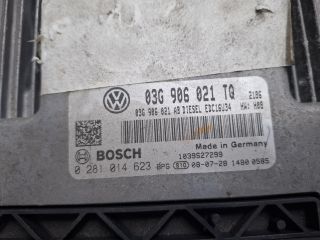 bontott VW GOLF V Motorvezérlő