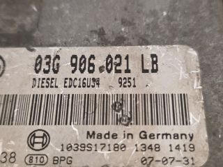 bontott VW GOLF V Motorvezérlő