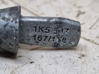 bontott VW GOLF V Motorvezérlő