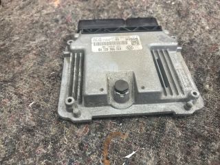 bontott VW GOLF V Motorvezérlő