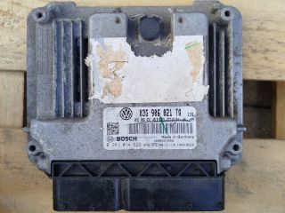 bontott VW GOLF V Motorvezérlő