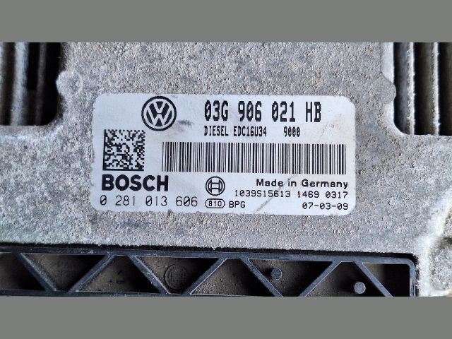 bontott VW GOLF V Motorvezérlő