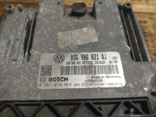 bontott VW GOLF V Motorvezérlő