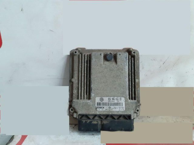 bontott VW GOLF V Motorvezérlő