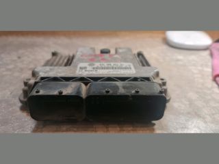 bontott VW GOLF V Motorvezérlő