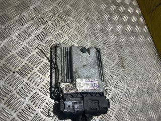 bontott VW GOLF V Motorvezérlő