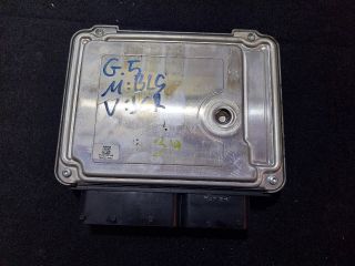 bontott VW GOLF V Motorvezérlő