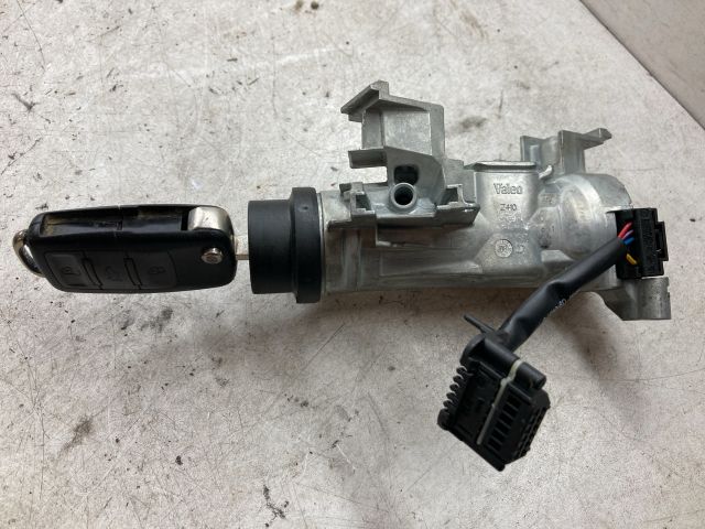 bontott VW GOLF V Motorvezérlő