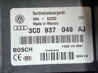 bontott VW GOLF V Motorvezérlő