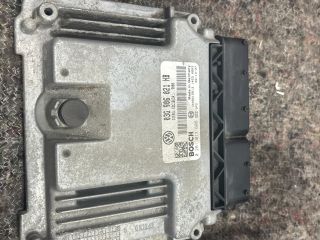 bontott VW GOLF V Motorvezérlő