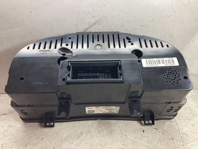 bontott VW GOLF V Motorvezérlő