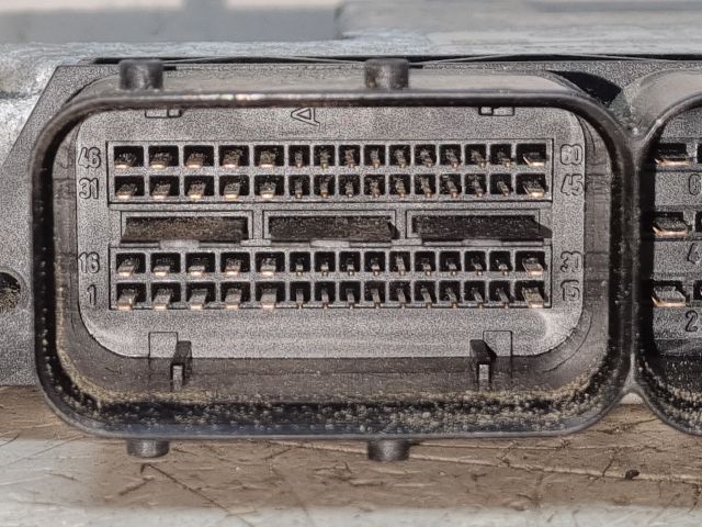 bontott VW GOLF V Motorvezérlő