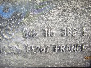 bontott VW GOLF V Olajhűtő