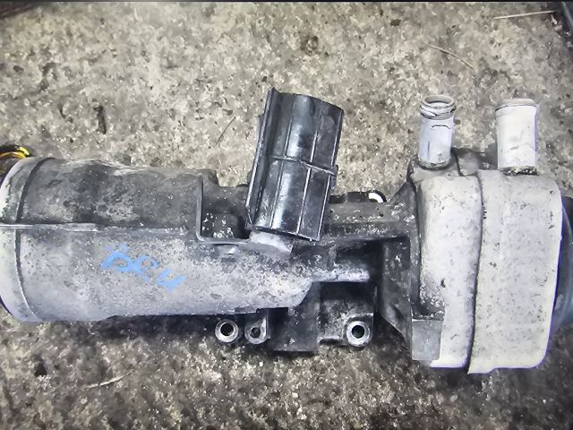 bontott VW GOLF V Olajhűtő