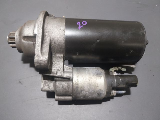 bontott VW GOLF V Önindító