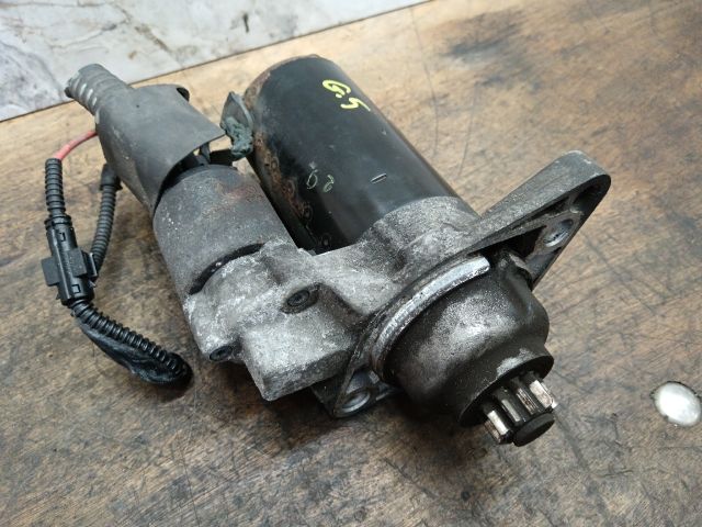 bontott VW GOLF V Önindító