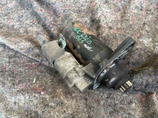 bontott VW GOLF V Önindító